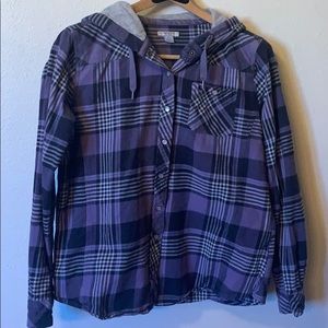 🧡 Price Drop - Plaid snap shirt